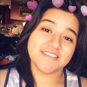 Meet your Posher, Stacy